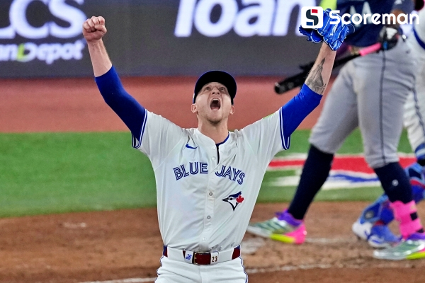 '32년 만에 WS 진출' 토론토, 시애틀에 4-3 짜릿한 역전승...다저스와 마지막 승부